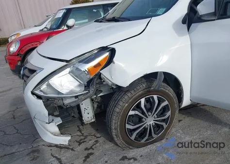 2019 Nissan Versa 1.6 Sv z USA, uszkodzony, nr VIN 3N1CN7AP0KL867569